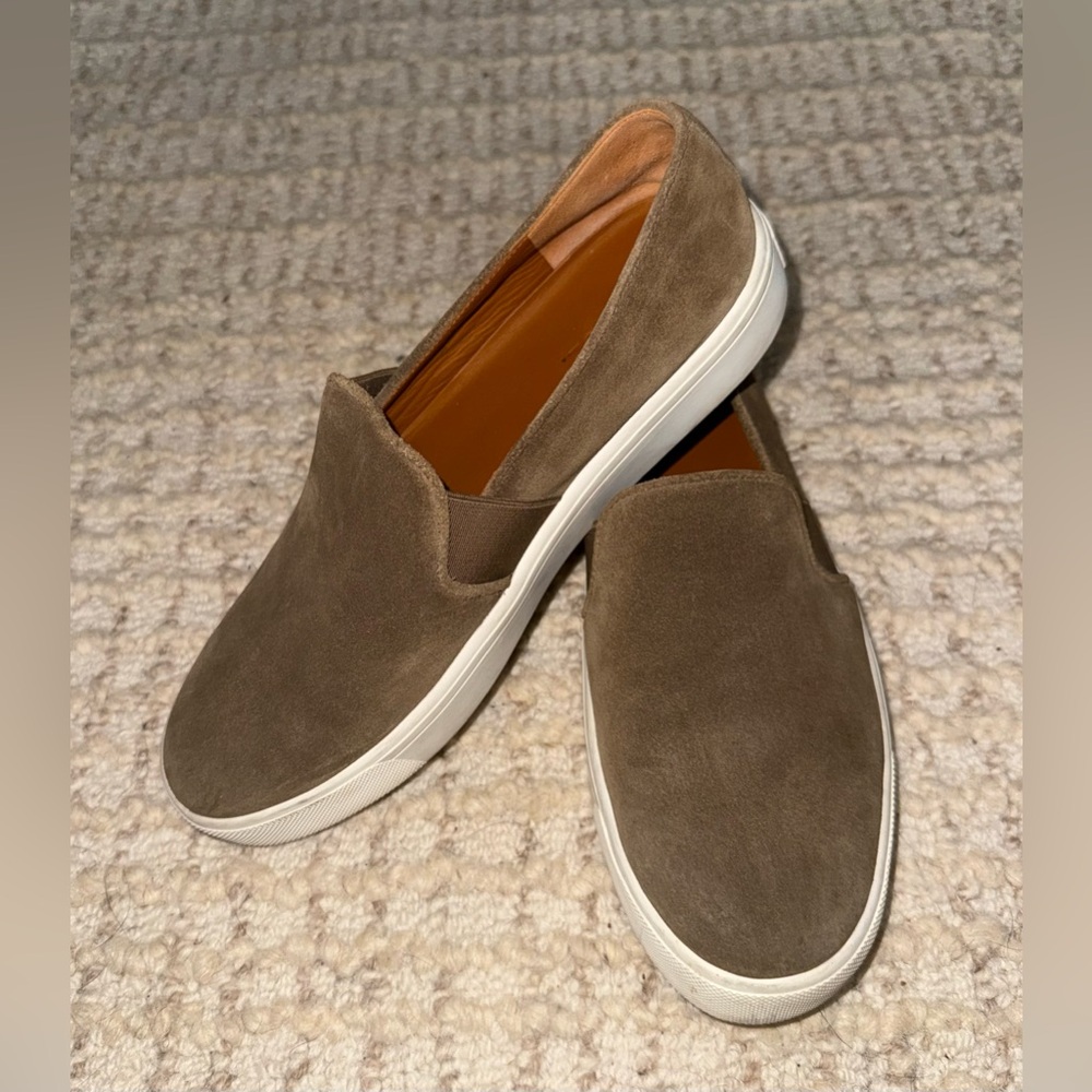 VINCE. Preston-B Slip On Suede Sneakers in Light Brown Size 7.5